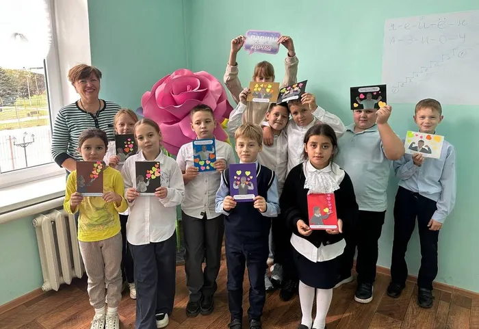 photo_5442912583234484664_y