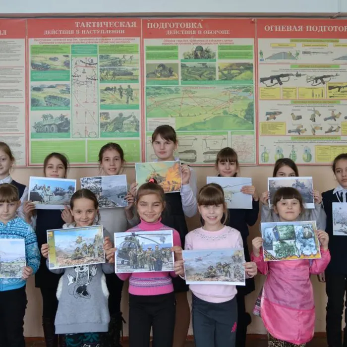 Игра-викторина «Их подвиг навечно в наших сердцах»