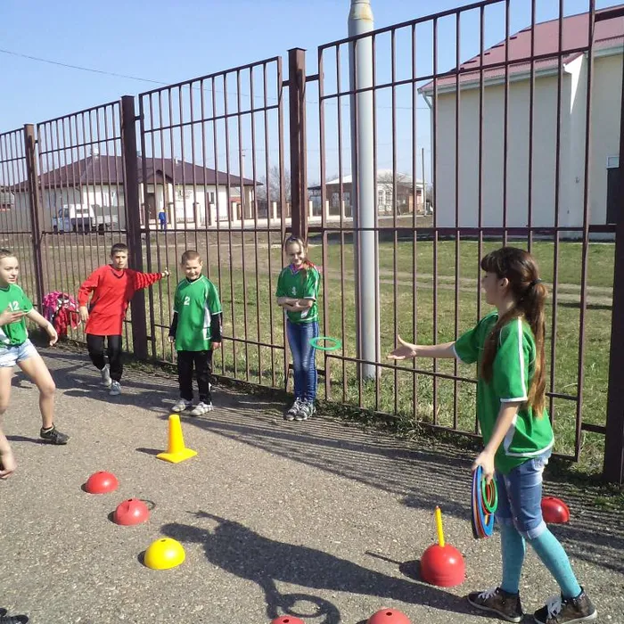 Товарищеский матч по футболу
