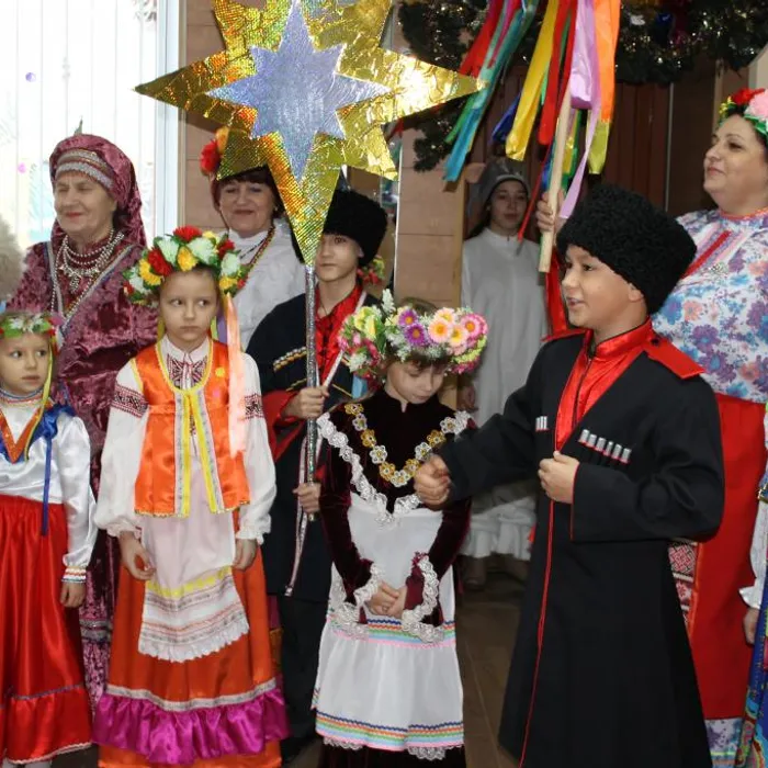 А мы щедруем под Старый новый год!