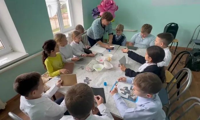 photo_5442912583234484665_y