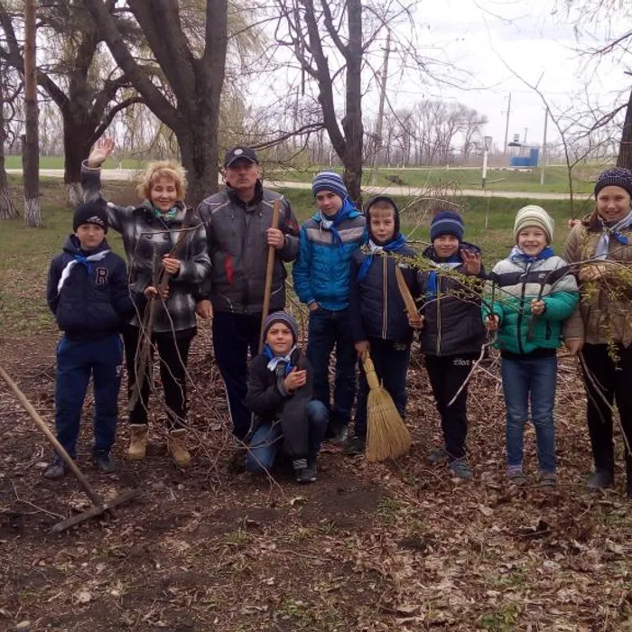 Акция чистоты «Наведем порядок в парке»