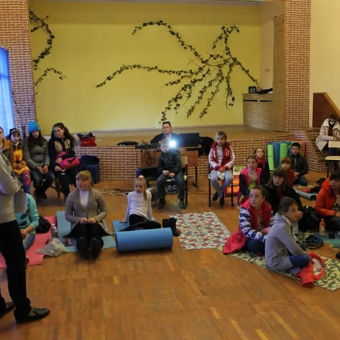 мультсеанс «Страна Мультипультия» («В поисках Дори») и киносеанс («Экипаж»)