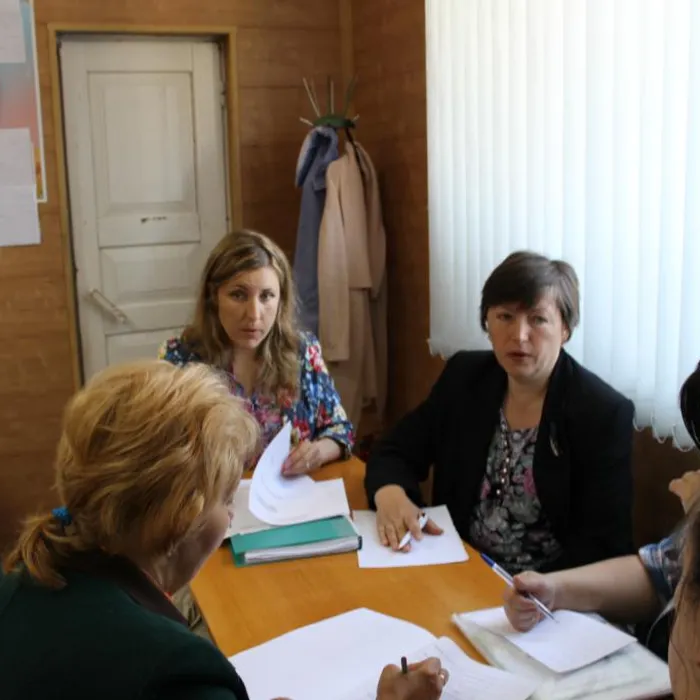 13.05.2016 заседание методического объединения художественной направленности (декоративно-прикладной отдела, театр).