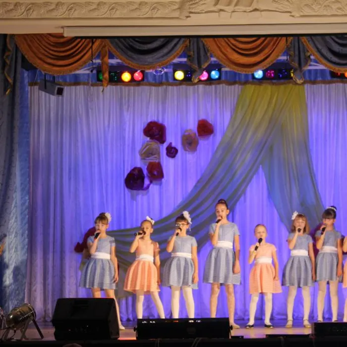 27 ноября 2016 года зональный этап районного фестиваля детской песни «Радуга детства»