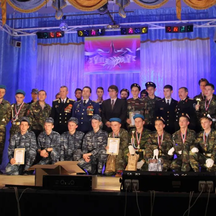 Военно-патриотическая игра «Отчизны верные сыны»